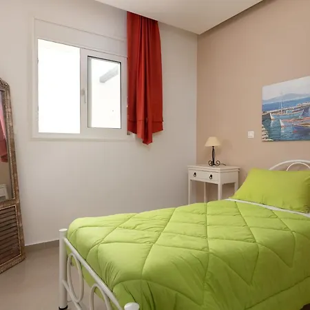 Kivotos Villa *