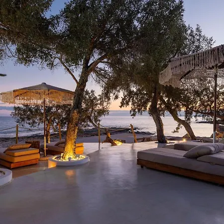 Kivotos لاردوس