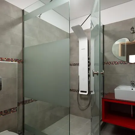 Kivotos Villa Lardos