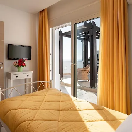 Kivotos Villa Lardos